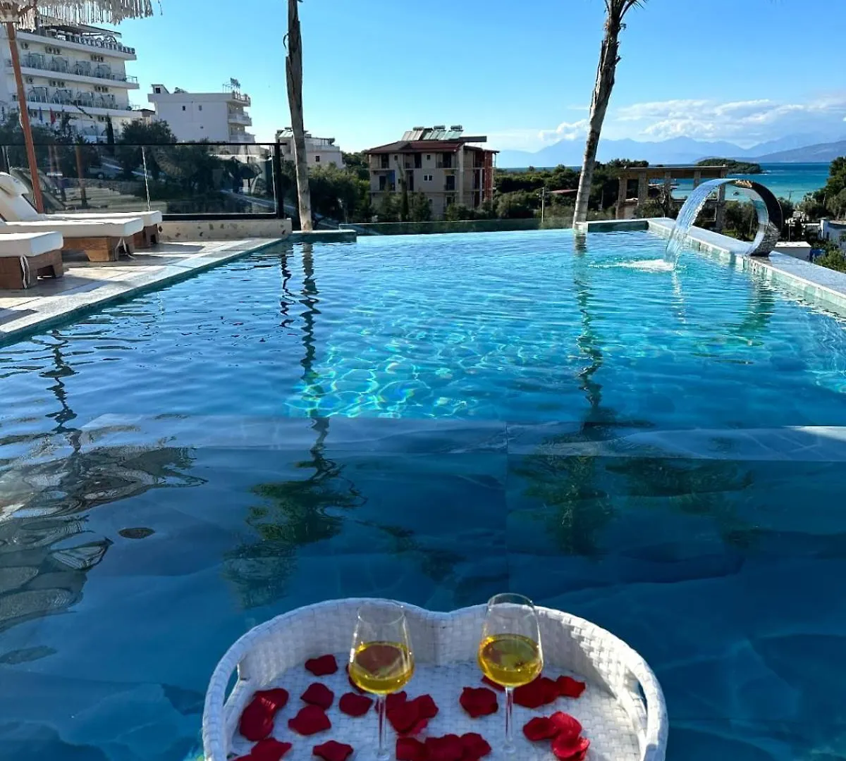 Sunlight Hotel Ksamil