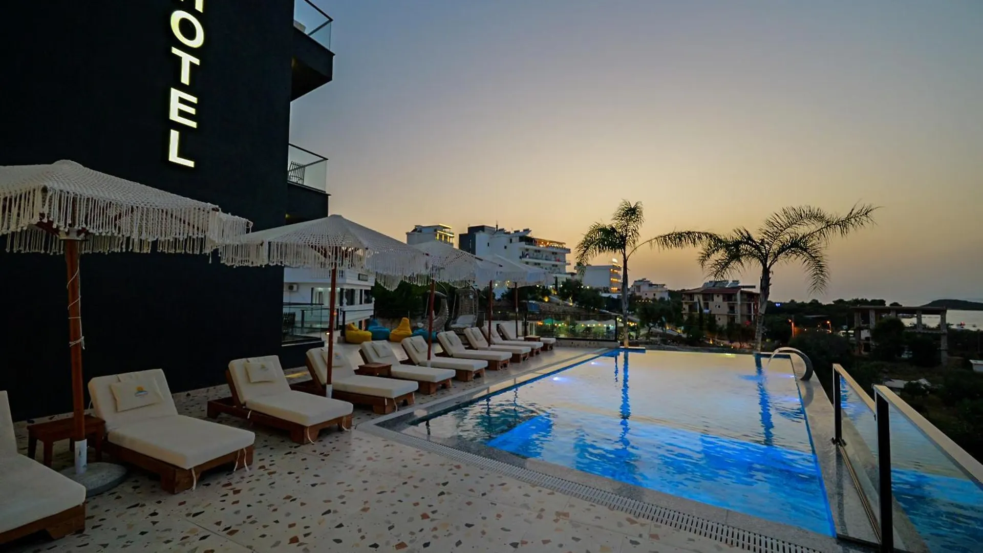 Sunlight Hotel Ksamil